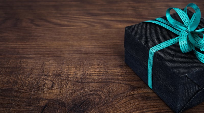 Kraft Paper Wrapping with Twine